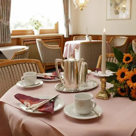 Urlaubs- Und Wellnesshotel Friederike Willingen (Upland)